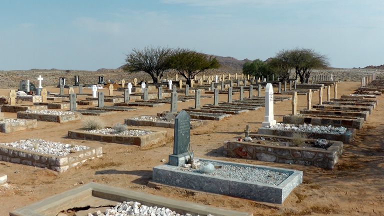 Friedhof von Aus